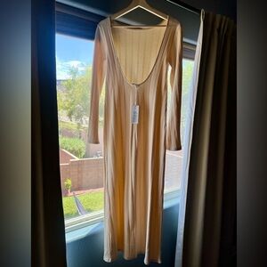 Brand New Maxi Reformation Dress W/ Low Back & Flair Sleeves - Off White 😻